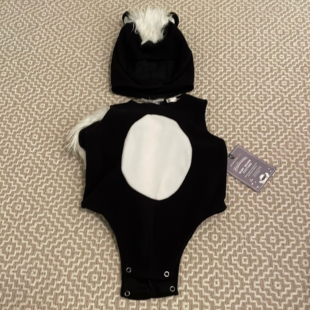 NWT Pottery Barn Baby - Skunk Halloween Costume